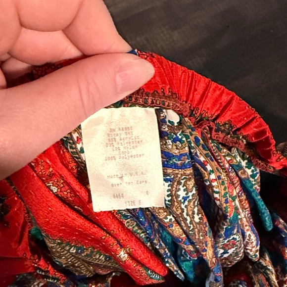 Vintage Leslie Fay Red & Green Abstract Paisley Style Ricky Skirt Size 6 - Picture 4 of 6